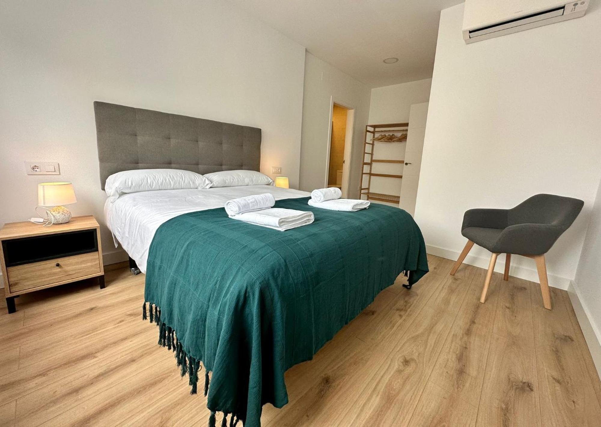Apartamentos La Muralla Grupo Ac Gestion カディス エクステリア 写真