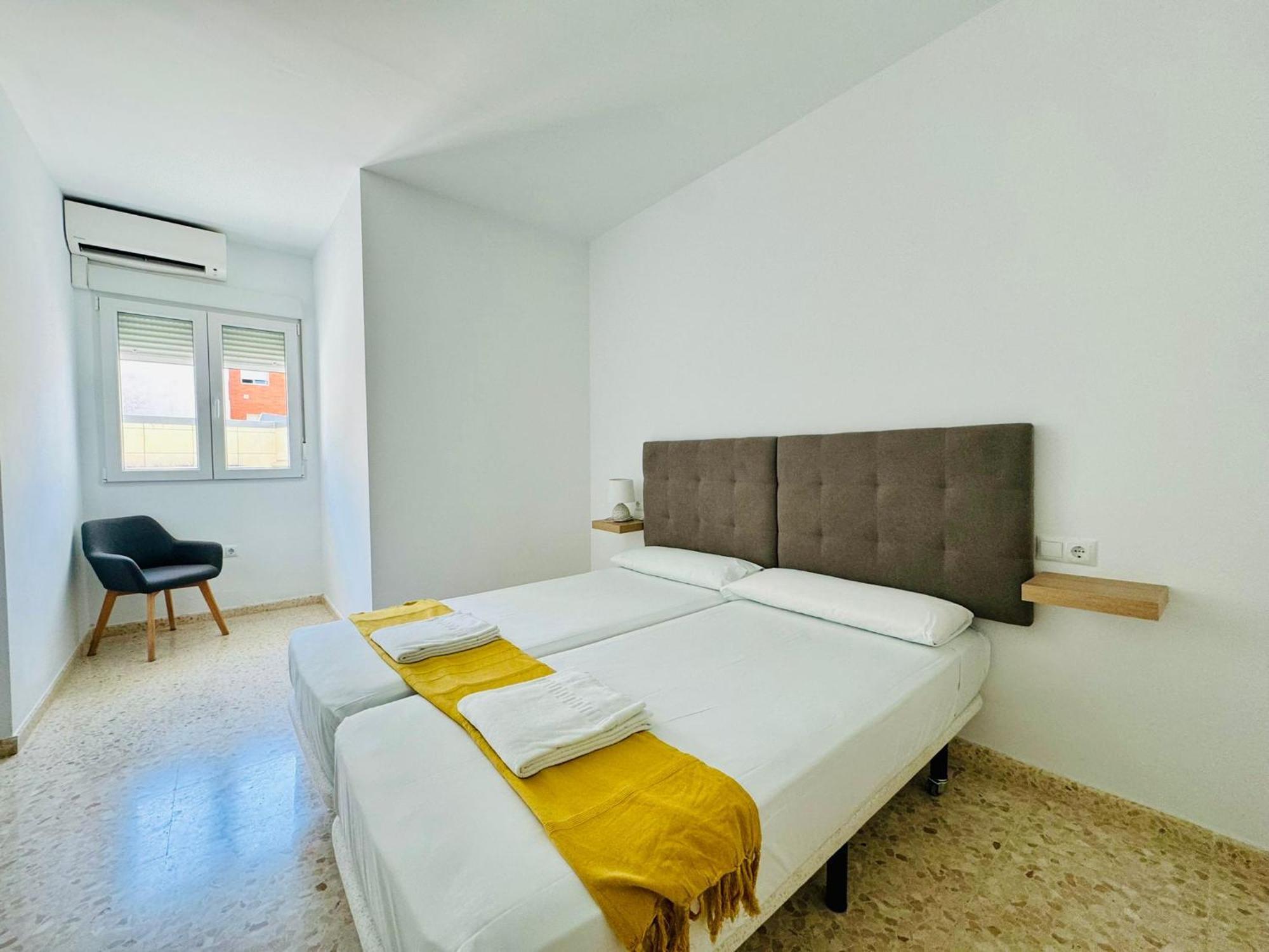 Apartamentos La Muralla Grupo Ac Gestion カディス エクステリア 写真